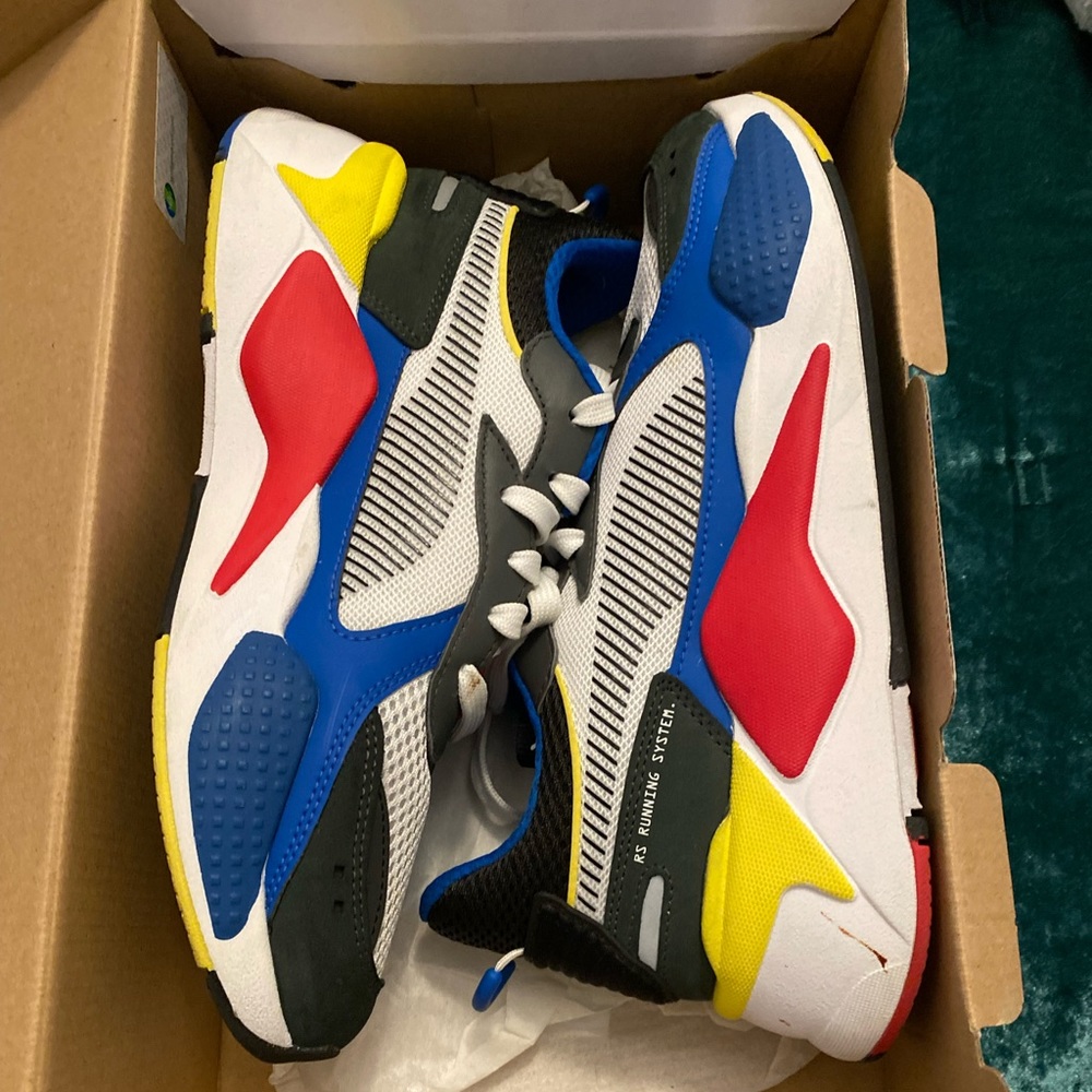 RS-X Collection Puma Sneakers